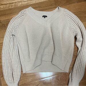 Debut sweater size m/l in GUC